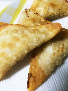 鳥ひき肉で揚げワンタン♡-レシピのメイン写真
