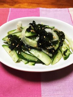 簡単!韓国風!きゅうりとわかめのサラダ!-レシピのメイン写真