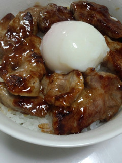 豚肉温玉のせ丼-レシピのメイン写真