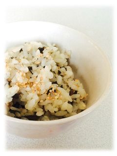 子供ぱくぱく★金ごまわかめごはん-レシピのメイン写真