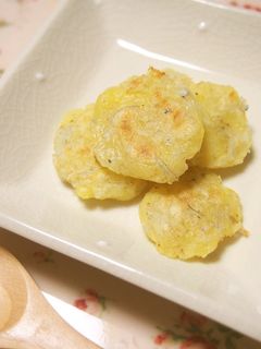 手づかみ離乳食☆しらすじゃがいもおやき-レシピのメイン写真