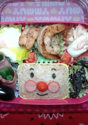 キャラ弁 アンパンマン カップご飯-レシピのメイン写真