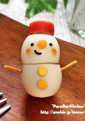 簡単♪クリスマスキャラ弁にうずら雪だるま-レシピのメイン写真