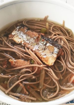 さんま蒲焼き缶蕎麦★小鍋1個で-レシピのメイン写真