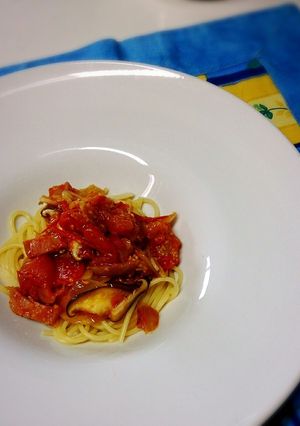 とろけるチーズinのトマトのパスタ-レシピのメイン写真