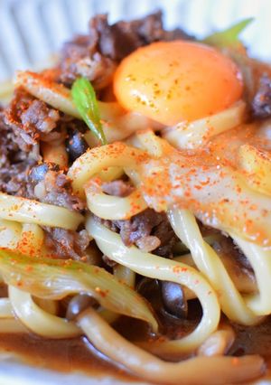 ズボラ飯。すき焼きうどん♪-レシピのメイン写真