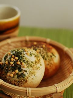そば粉&お茶漬けの素で和風パン-レシピのメイン写真