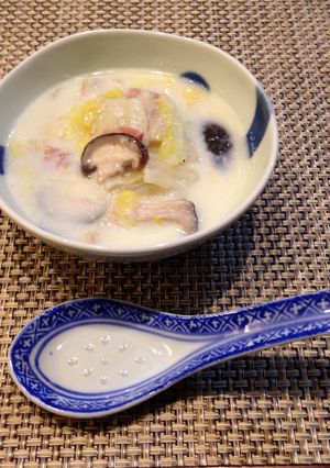 寒い日に嬉しい白菜のクリームスープ-レシピのメイン写真