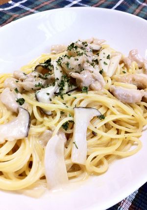 チキンと茸の醤油クリームパスタ-レシピのメイン写真
