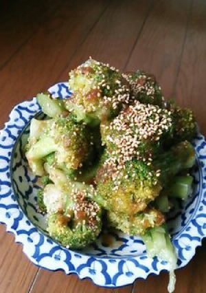 トロっとブロッコリー♪蒸して美味しい♪-レシピのメイン写真