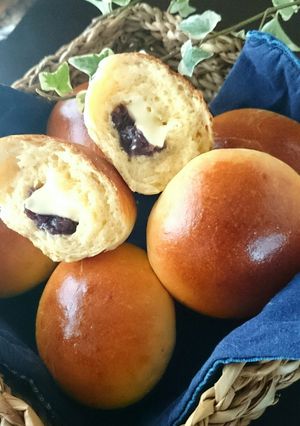 手捏ねパン☆クリチあんこのブリオッシュ★-レシピのメイン写真