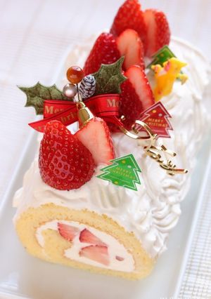 クリスマスケーキ★白いブッシュドノエル-レシピのメイン写真