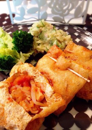 もやしと鶏肉のトマトソース油揚げ包み焼き-レシピのメイン写真