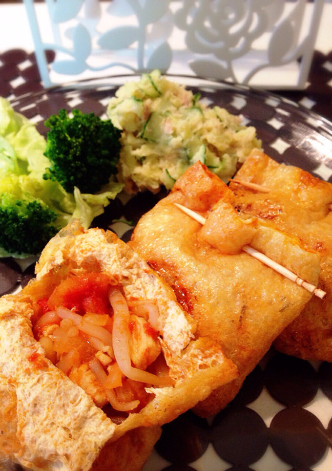 もやしと鶏肉のトマトソース油揚げ包み焼き-レシピのメイン写真