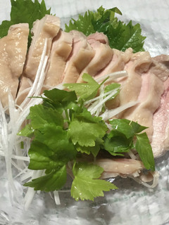 お家でしっとり美味しい蒸し鶏(o^^o)-レシピのメイン写真