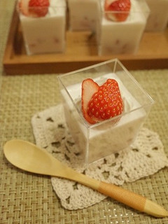 ふわっふわ♪苺のババロア-レシピのメイン写真
