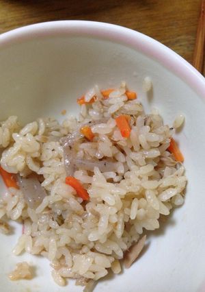 麺つゆで簡単!シーチキンの炊き込みご飯-レシピのメイン写真