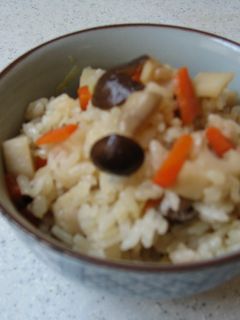 レンコンときのこの炊き込みご飯-レシピのメイン写真