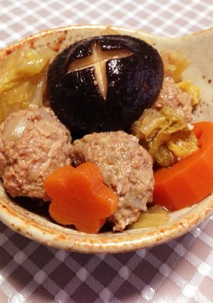 みんなあったか♬野菜たっぷりキャベツ鍋☆-レシピのメイン写真