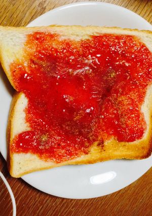 ジャムをのせてから焼く！！トースト-レシピのメイン写真