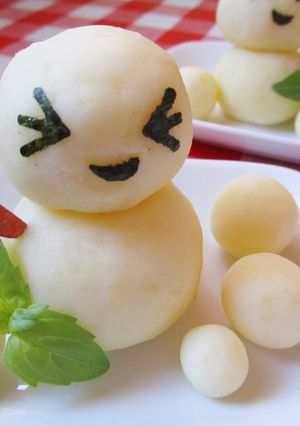 ポテトサラダで雪だるま-レシピのメイン写真