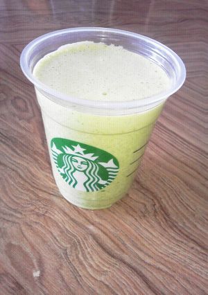 材料3つ！ほうれん草とバナナのスムージー-レシピのメイン写真