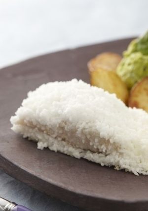 鯛の塩釜焼きクレソンフランと新じゃが添え-レシピのメイン写真