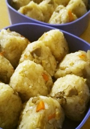 子供が喜ぶ 甘口鳥ごぼうの炊き込みご飯-レシピのメイン写真