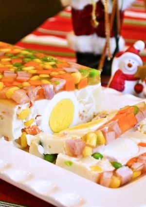 サラダテリーヌ　野菜と卵のゼリー寄せ-レシピのメイン写真