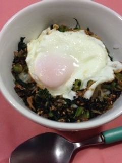 目玉焼き丼-レシピのメイン写真