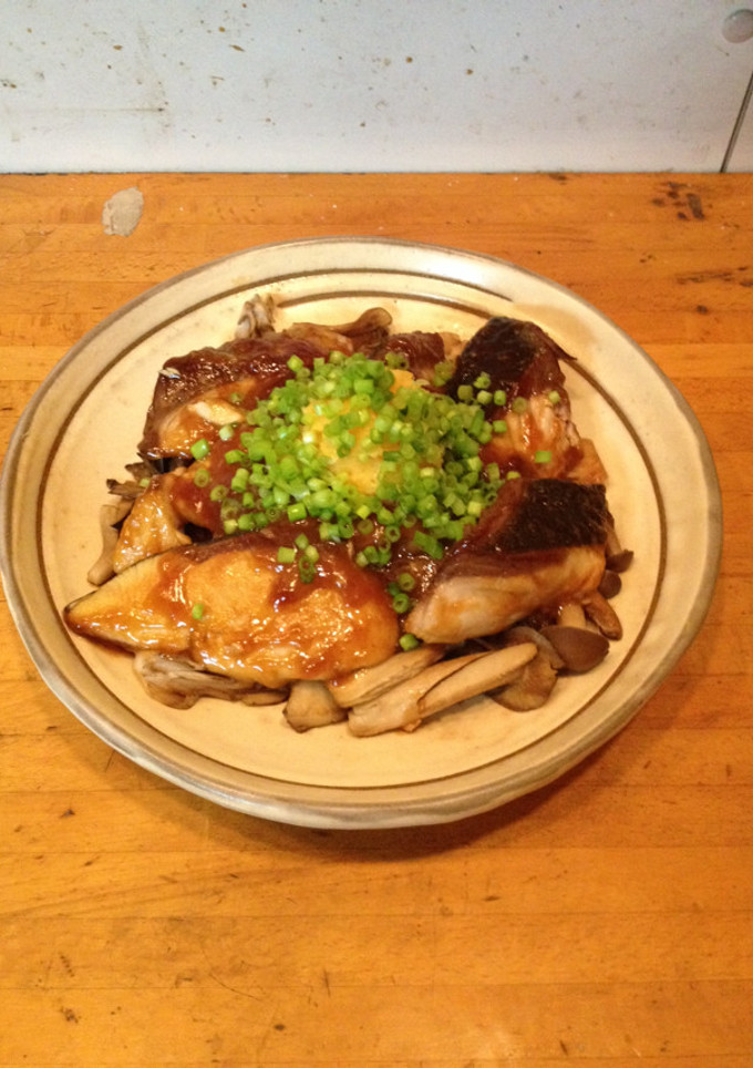 バター風味の魚の照り焼き、キノコ添え-レシピのメイン写真