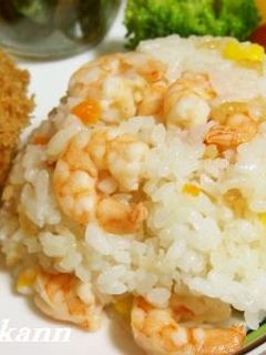 炊飯器で簡単エビピラフ-レシピのメイン写真