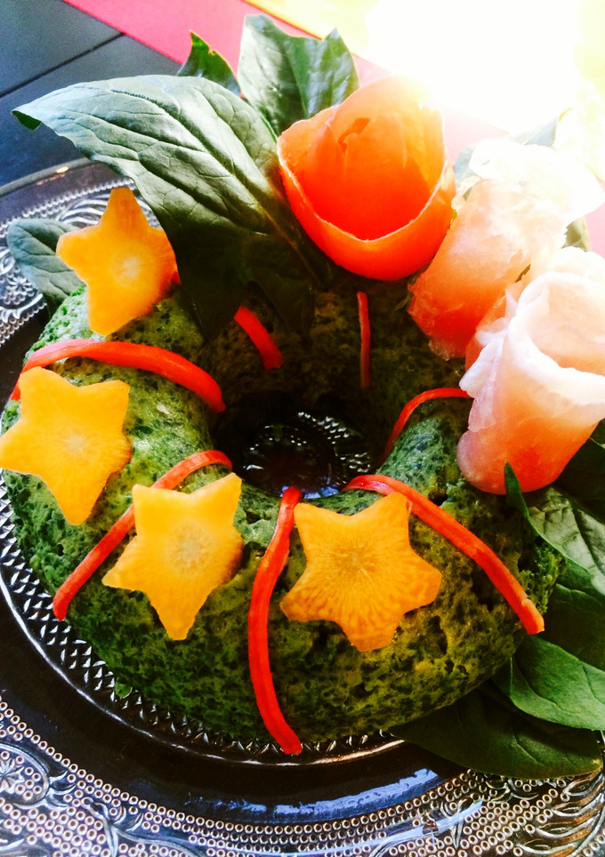 リース風♪卵とほうれん草の蒸し焼き-レシピのメイン写真