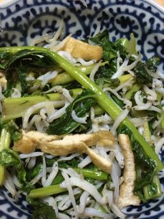 大根の葉っぱで炒めもの-レシピのメイン写真