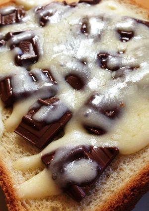 チーズとチョコのあまじょっぱトースト-レシピのメイン写真