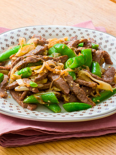 牛肉とスナップえんどうの塩炒め-レシピのメイン写真