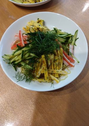 ハーブたっぷり冷やし中華-レシピのメイン写真