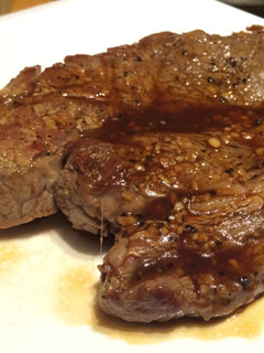 ミディアムレアなステーキの焼き方 QC-レシピのメイン写真