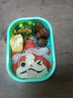 ジバニャンキャラ弁(クリスマスVer)-レシピのメイン写真