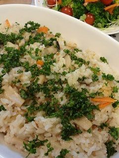 簡単!安い♪炊飯器できのことツナのピラフ-レシピのメイン写真