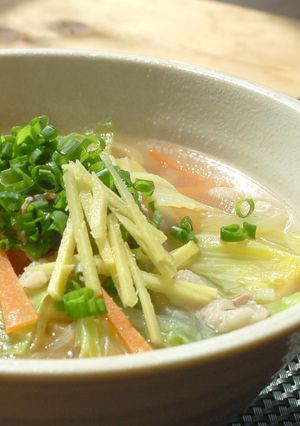 あっさりコンソメの生姜スープうどん-レシピのメイン写真