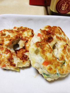 離乳食後期〜野菜たっぷり豆腐ハンバーグ♡-レシピのメイン写真