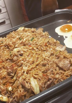 ホットプレートで！そばめしパーティー-レシピのメイン写真