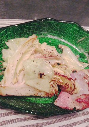 キャベツとベーコンの焦がし焼き-レシピのメイン写真