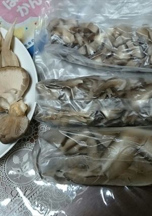 ヒラタケ（平茸）の処理と冷凍保存（改２）-レシピのメイン写真
