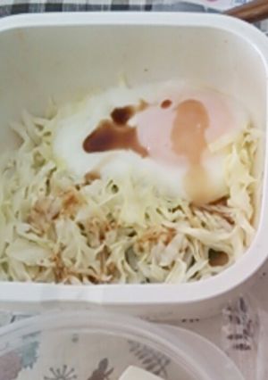 レンジで☆キャベツ敷き目玉焼き-レシピのメイン写真