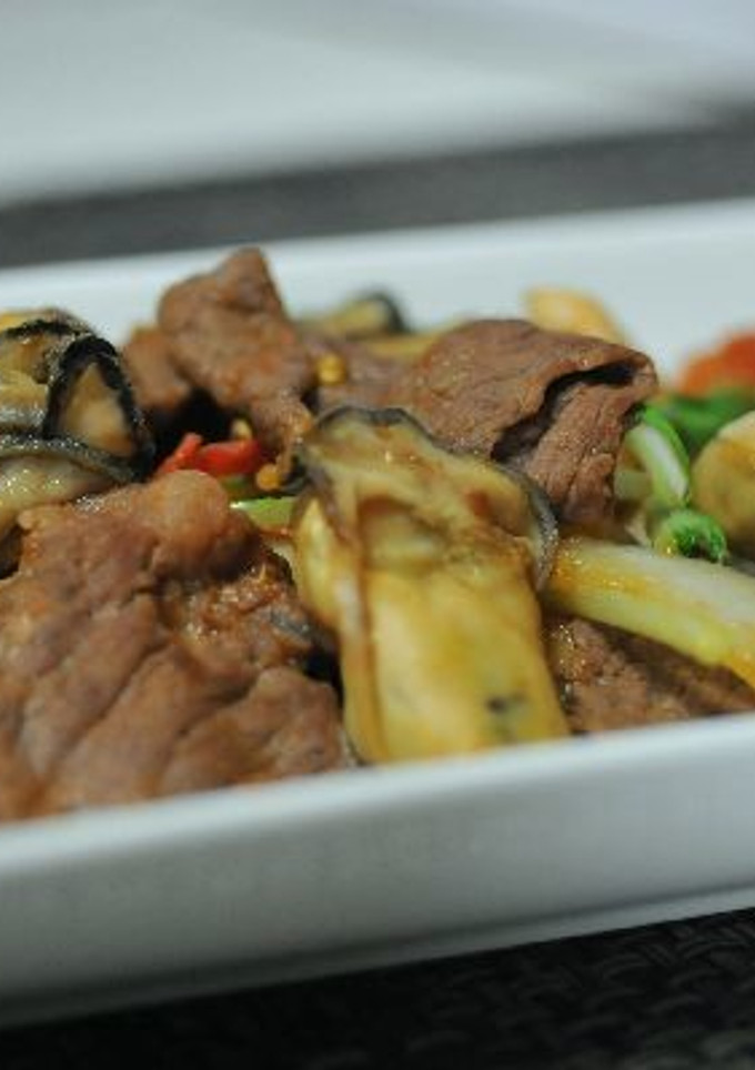 牡蠣と牛肉の炒め物-レシピのメイン写真