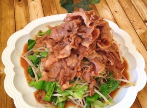ヘルシー！豚こま肉で！もやし入り生姜焼き-レシピのメイン写真