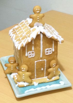 初級簡単なクリスマスクッキーハウス-レシピのメイン写真