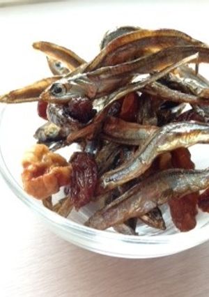くるみとレーズンと魚醤入り醤油の田作り！-レシピのメイン写真